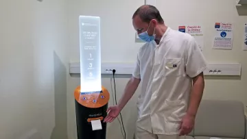 Le distributeur d’histoires courtes.